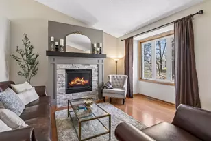 13964 Dander Ct, Rosemount, MN 55068 - Photo 4