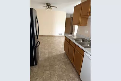 1709 Sheridan Avenue #30, Montevideo, MN 56265 - Photo 6