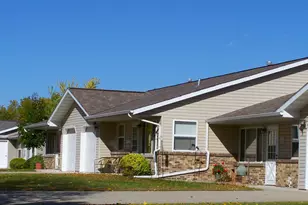 1709 Sheridan Ave, Montevideo, MN 56265 - Photo 2