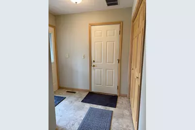 1329 Jackson Drive, Hastings, MN 55033 - Photo 4