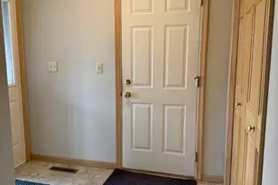 1329 Jackson Dr, Hastings, MN 55033 - Photo 4