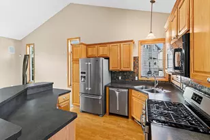 7297 Whitehall Rd, Shakopee, MN 55379 - Photo 18