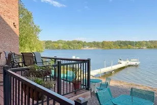 329 Geneva Ave N, Oakdale, MN 55128 - Photo 1