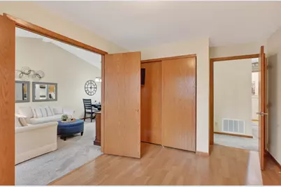 509 6th Avenue W #211, Alexandria, MN 56308 - Photo 18