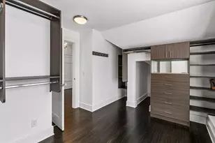 2310 Humboldt Ave S, Minneapolis, MN 55405 - Photo 40