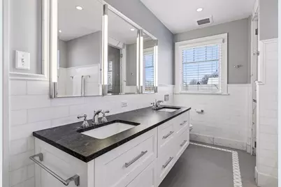 2310 Humboldt Avenue S, Minneapolis, MN 55405 - Photo 38