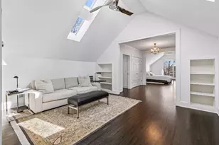 2310 Humboldt Ave S, Minneapolis, MN 55405 - Photo 36