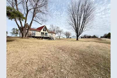 622 N Shore Drive, Battle Lake, MN 56515 - Photo 46