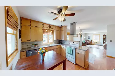 206 West Street, Walters, MN 56097 - Photo 10