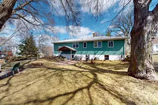 206 West St, Walters, MN 56097 - Photo 34