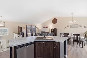 700 Horseshoe Ln, Braham, MN 55006 - Photo 16