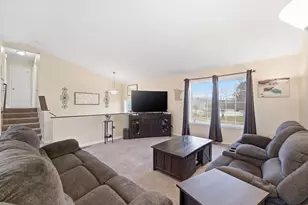 700 Horseshoe Ln, Braham, MN 55006 - Photo 8