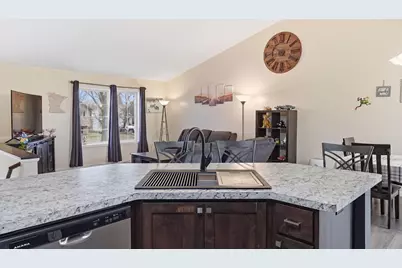 700 Horseshoe Lane, Braham, MN 55006 - Photo 18