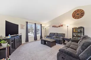 700 Horseshoe Ln, Braham, MN 55006 - Photo 8