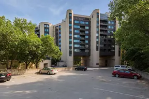 3151 Dean Ct, Minneapolis, MN 55416 - Photo 38