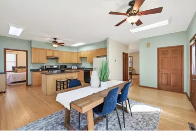 2019 Franklin Avenue SE, Minneapolis, MN 55414 - Photo 8