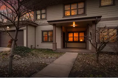 2019 Franklin Avenue SE, Minneapolis, MN 55414 - Photo 2