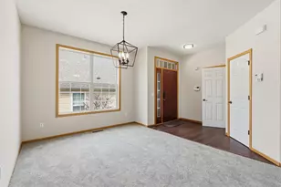 419 Meadowood Ln, Burnsville, MN 55337 - Photo 2