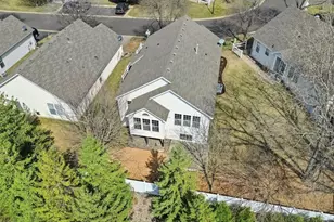 419 Meadowood Ln, Burnsville, MN 55337 - Photo 30