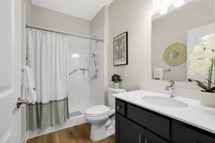 13760 Hollybrook Cir, Apple Valley, MN 55124 - Photo 16