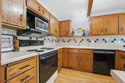 838 Martha Lake Court, Shoreview, MN 55126 - Photo 12