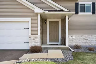 1020 White Tail Ln, Montrose, MN 55363 - Photo 4