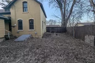 722 Range St, North Mankato, MN 56003 - Photo 8