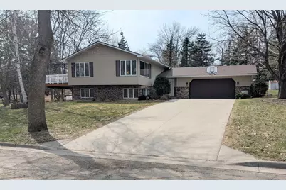 209 S 10th Street, Montevideo, MN 56265 - Photo 1