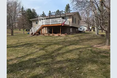 209 S 10th Street, Montevideo, MN 56265 - Photo 4