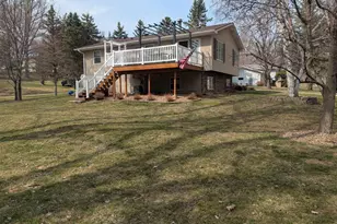 209 S 10th St, Montevideo, MN 56265 - Photo 4