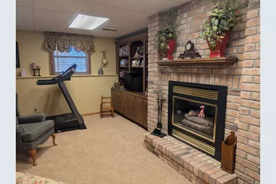 209 S 10th Street, Montevideo, MN 56265 - Photo 34