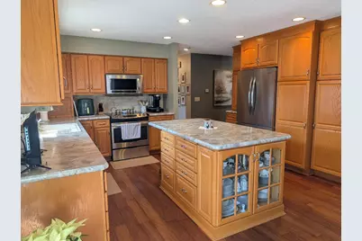 209 S 10th Street, Montevideo, MN 56265 - Photo 18
