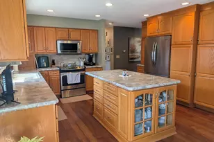 209 S 10th St, Montevideo, MN 56265 - Photo 18