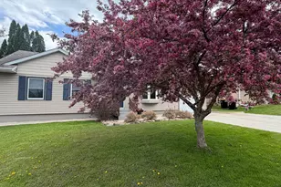 500 6th St NE, Stewartville, MN 55976 - Photo 4