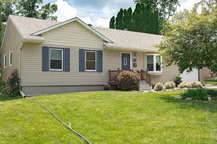 500 6th St NE, Stewartville, MN 55976 - Photo 2