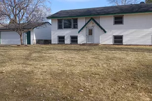 11816 Jersey Ave N, Champlin, MN 55316 - Photo 2