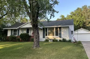 11311 Swallow St NW, Coon Rapids, MN 55433 - Photo 2