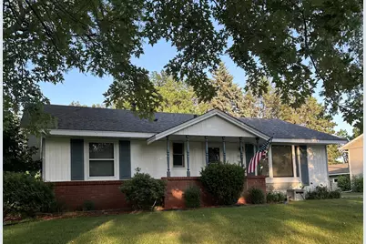 11311 Swallow Street NW, Coon Rapids, MN 55433 - Photo 2