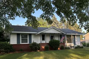 11311 Swallow St NW, Coon Rapids, MN 55433 - Photo 2