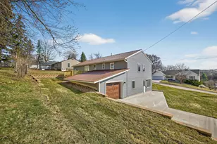 311 Highland Ct SW, Rochester, MN 55902 - Photo 6