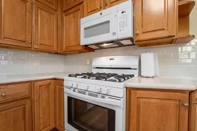 1699 Ashland Avenue, Saint Paul, MN 55104 - Photo 18