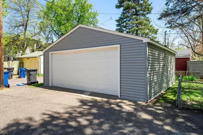 1699 Ashland Avenue, Saint Paul, MN 55104 - Photo 50