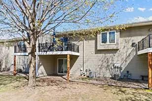 13027 Penn Ave S, Burnsville, MN 55337 - Photo 4