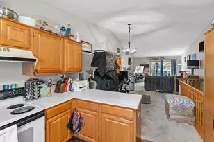 13027 Penn Ave S, Burnsville, MN 55337 - Photo 8