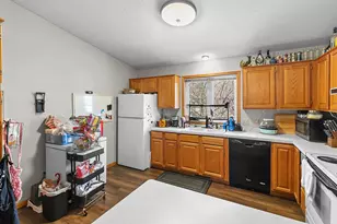 13027 Penn Ave S, Burnsville, MN 55337 - Photo 6
