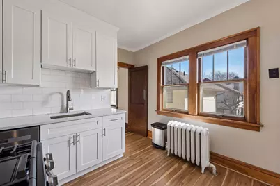 404 Sheridan Avenue S, Minneapolis, MN 55405 - Photo 32