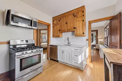 404 Sheridan Avenue S, Minneapolis, MN 55405 - Photo 12