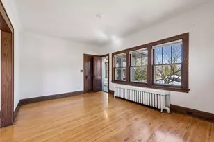 404 Sheridan Ave S, Minneapolis, MN 55405 - Photo 24