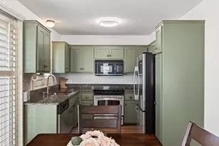 4820 Erickson Dr, New Hope, MN 55428 - Photo 16