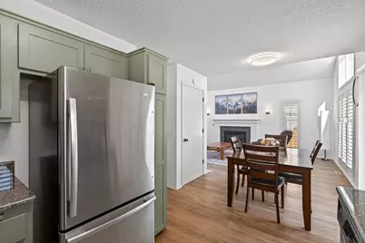 4820 Erickson Drive, New Hope, MN 55428 - Photo 14